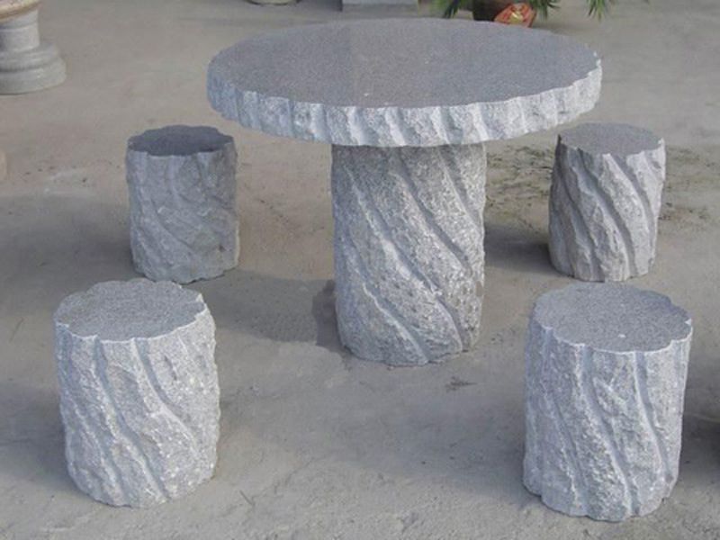 石桌石凳