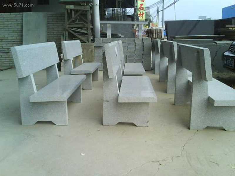 石桌石凳